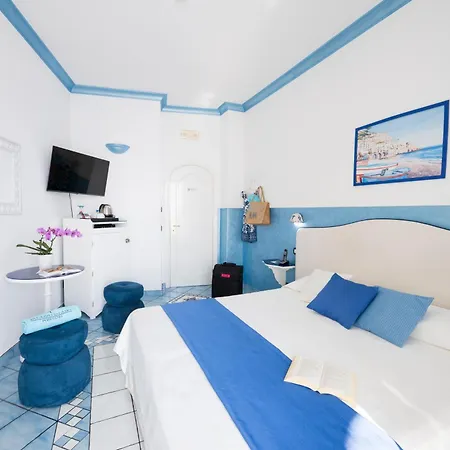 Hotel Palazzo Talamo 3*