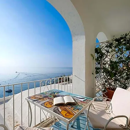 Palazzo Talamo Hotel 3*