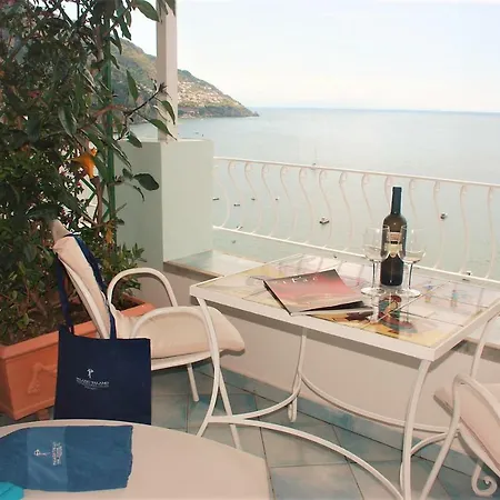 Palazzo Talamo Hotel 3*