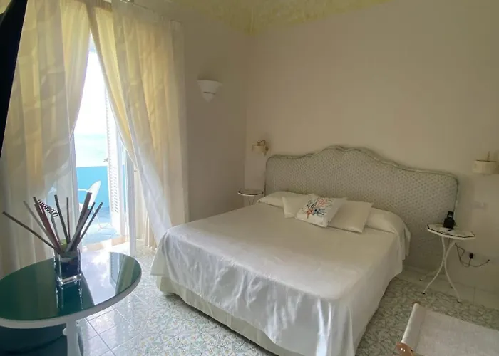 Palazzo Talamo Hotel