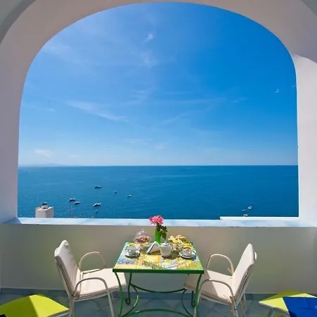 Hotell Palazzo Talamo 3*