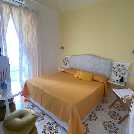 Hotell Palazzo Talamo 3*