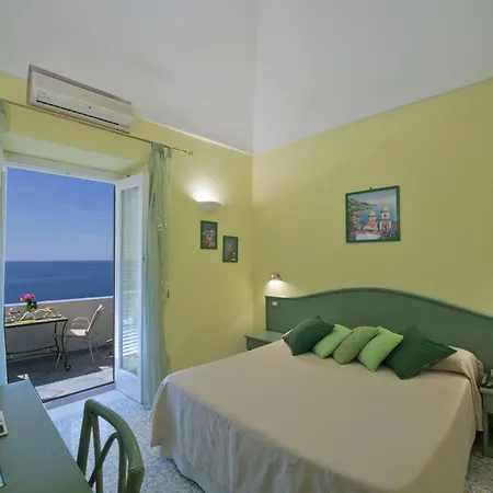 Hotell Palazzo Talamo 3*